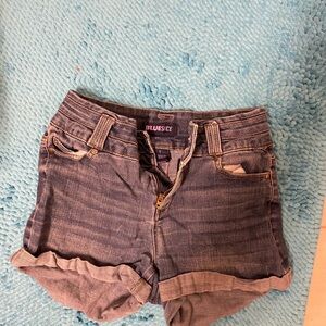 Blue Spice Size 1 High-Waisted Jean Shorts.